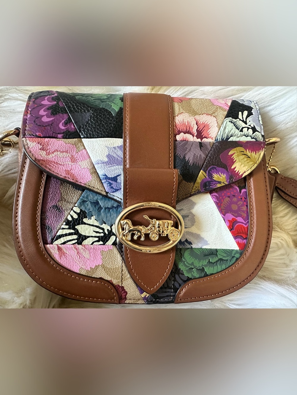 Coach Georgie Patchwork Floral Saddle Crossbody Bag – Rare - Picture 3 of 6